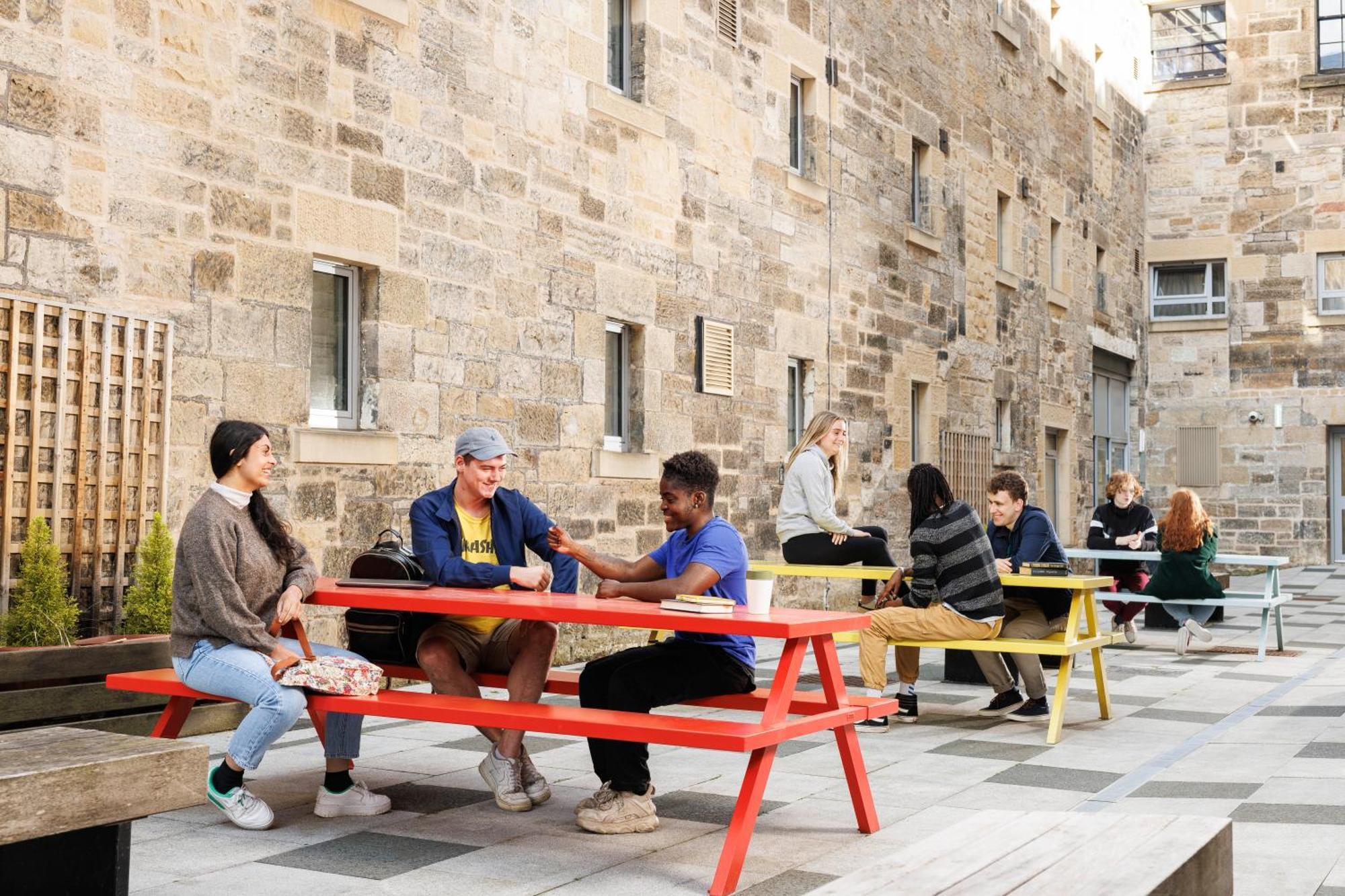 Unite Students - Sugarhouse Close - Royal Mile เอดินบะระ ภายนอก รูปภาพ